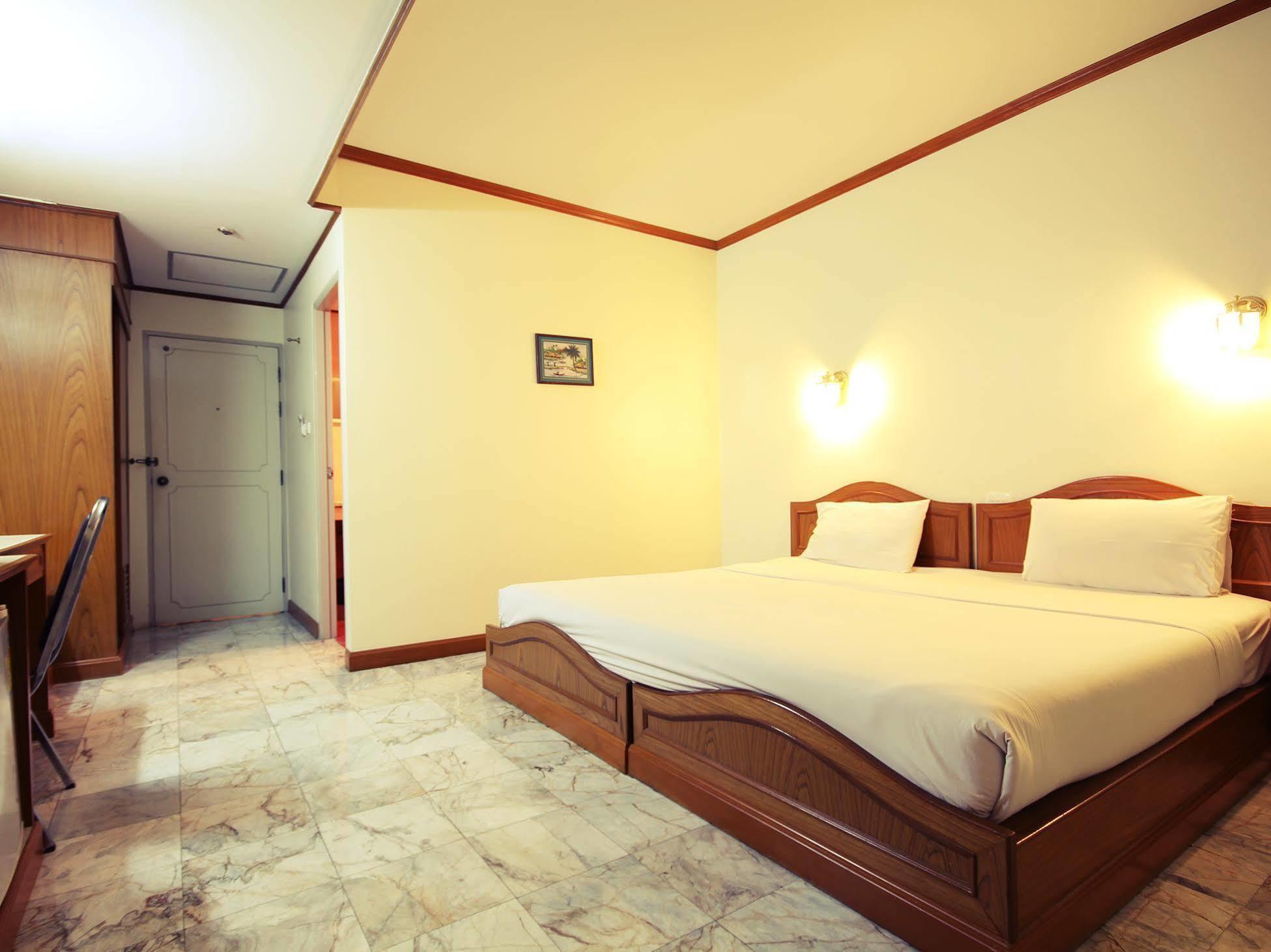 Ava Hotel Phitsanulok Dış mekan fotoğraf