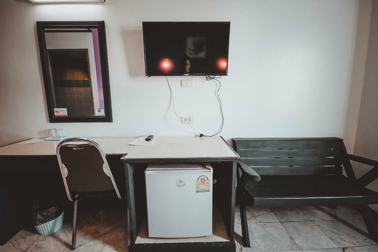 Ava Hotel Phitsanulok Dış mekan fotoğraf
